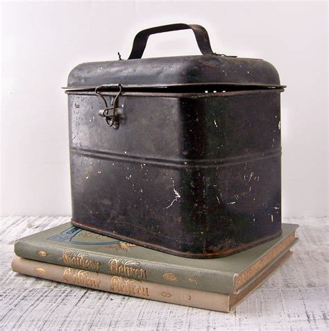 china metal lunch boxes vintage|collectible metal lunch boxes.